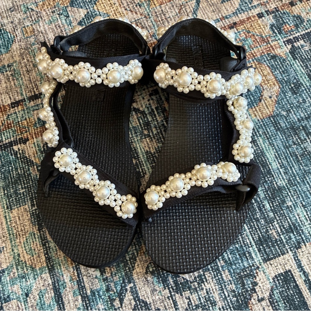 Arizona Love Trekky black with white pearls size 38 7.5 US - Picture 6 of 8